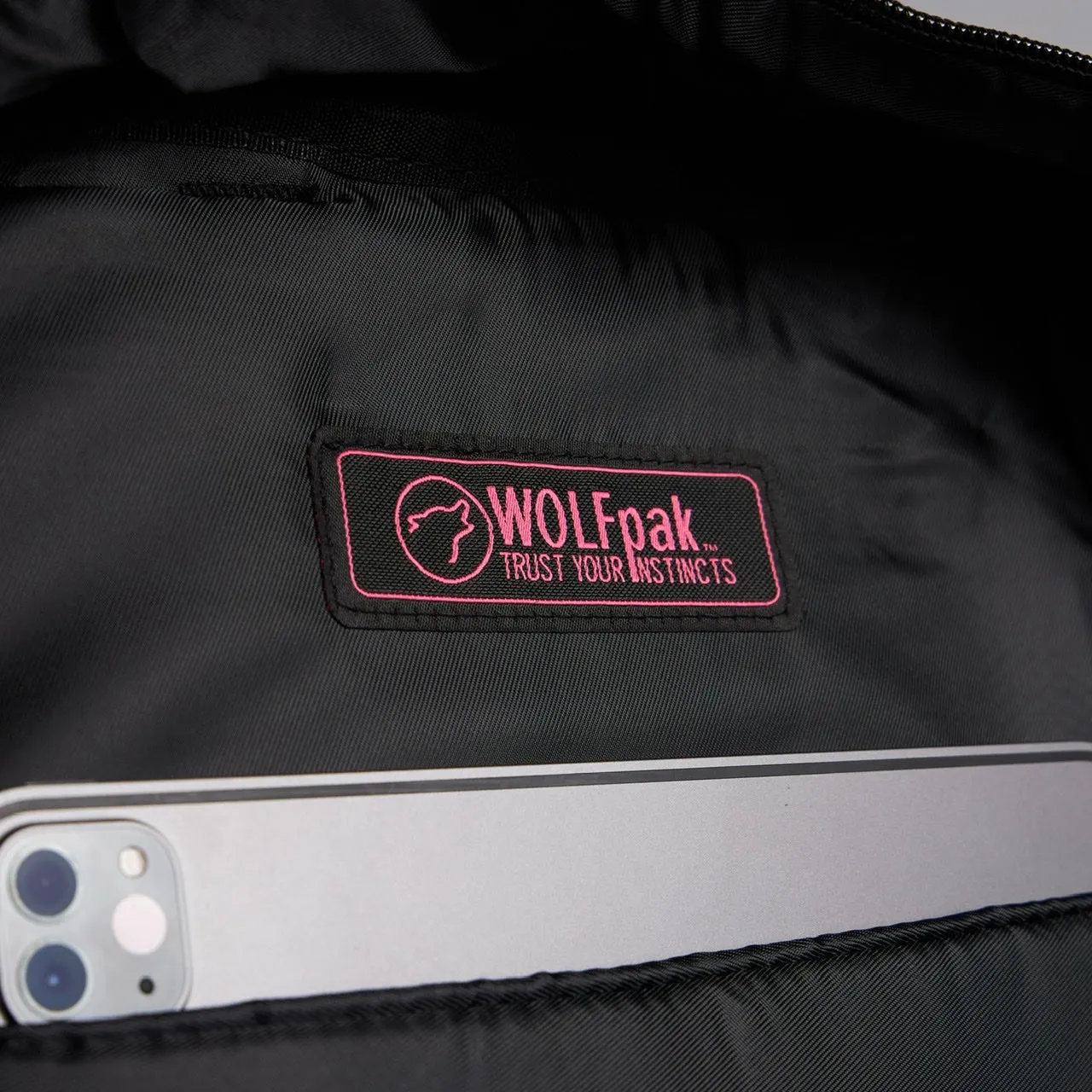 25L Timber Wolf Magenta Pink Meal Prep Management