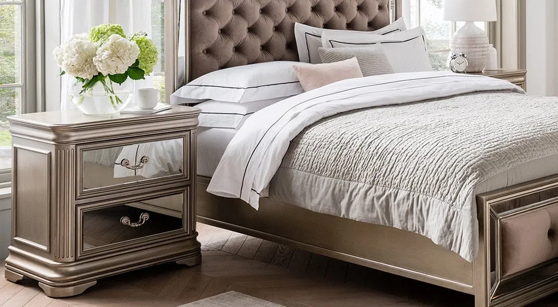 Jessica 5 ft bed in taupe velvet with tufted headboard  fabulous for Master Suite reduced price