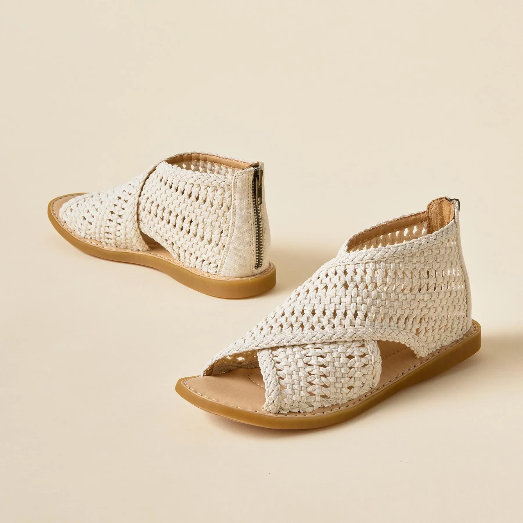 Macrame Iwa Sandals